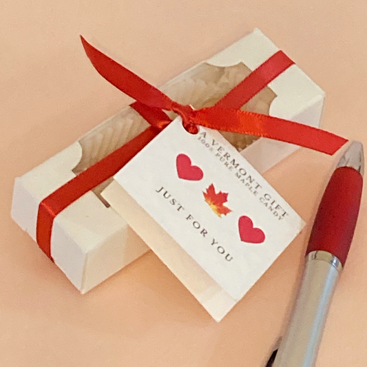 2-pc. Hearts Maple Candy Wedding Favor - TRUE LOVE