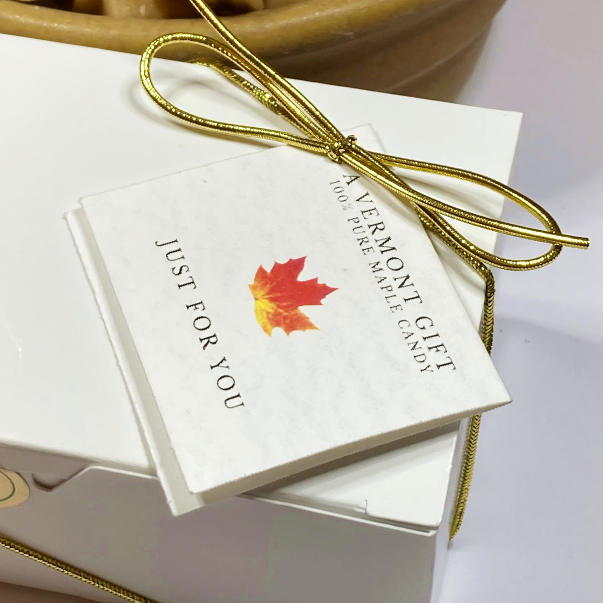 SIMPLY GOLD Pure Vermont Maple Sugar Candy Gift Box