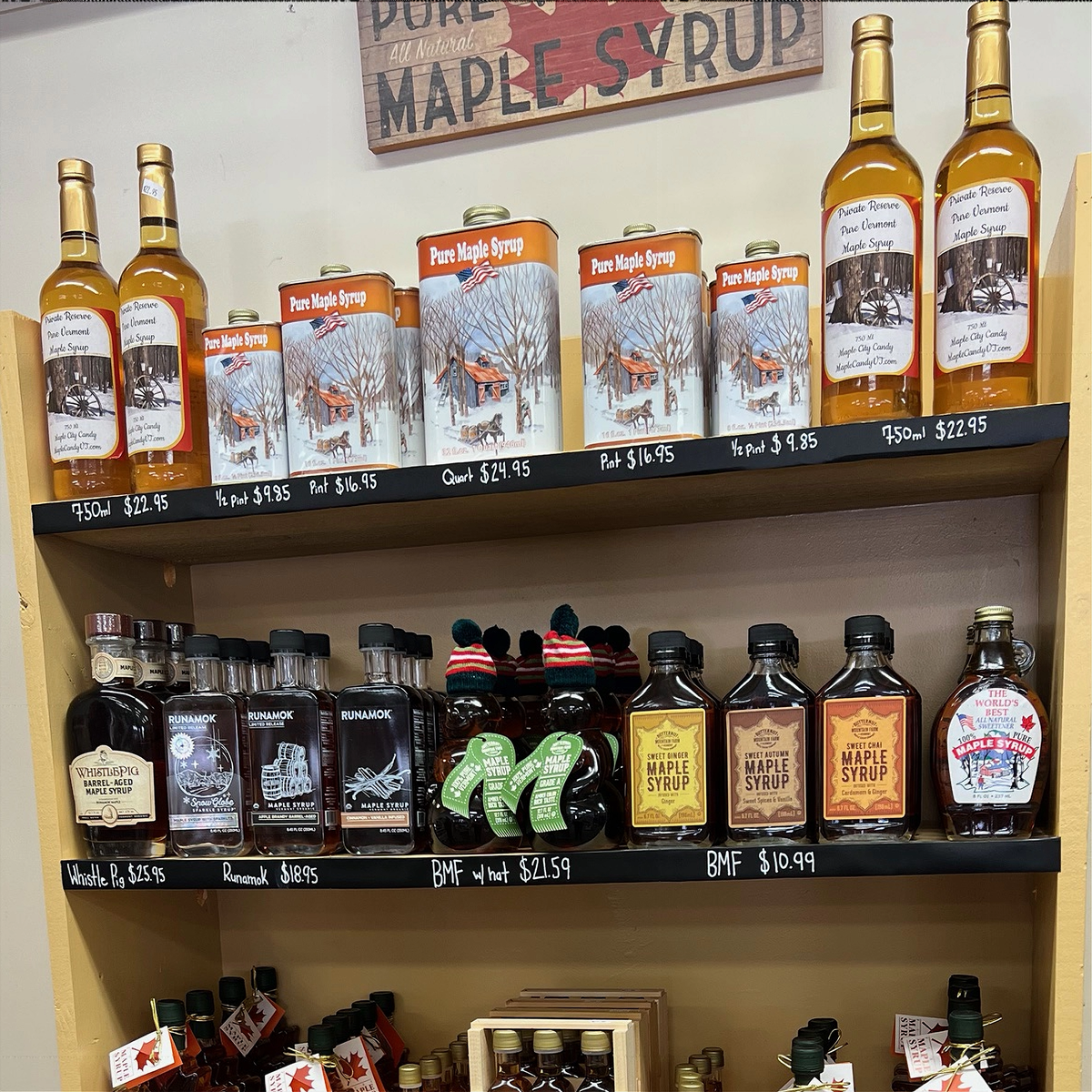 MADE IN AMERICA, Pure Maple Syrup Can