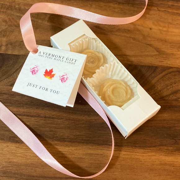 2-pc. Roses Maple Candy Wedding Favor - I LOVE YOU