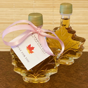Maple Syrup Wedding Favor Leaf-shaped bottle - CUSTOMER FAVORITE